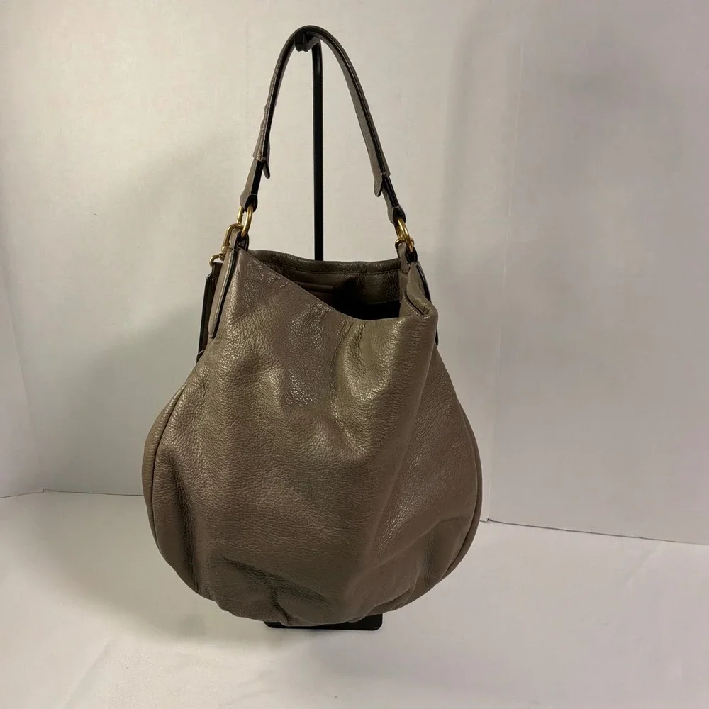 Marc By Marc Jacobs Hillier Hobo Bag Large Taupe Leather Crossbody Handbag